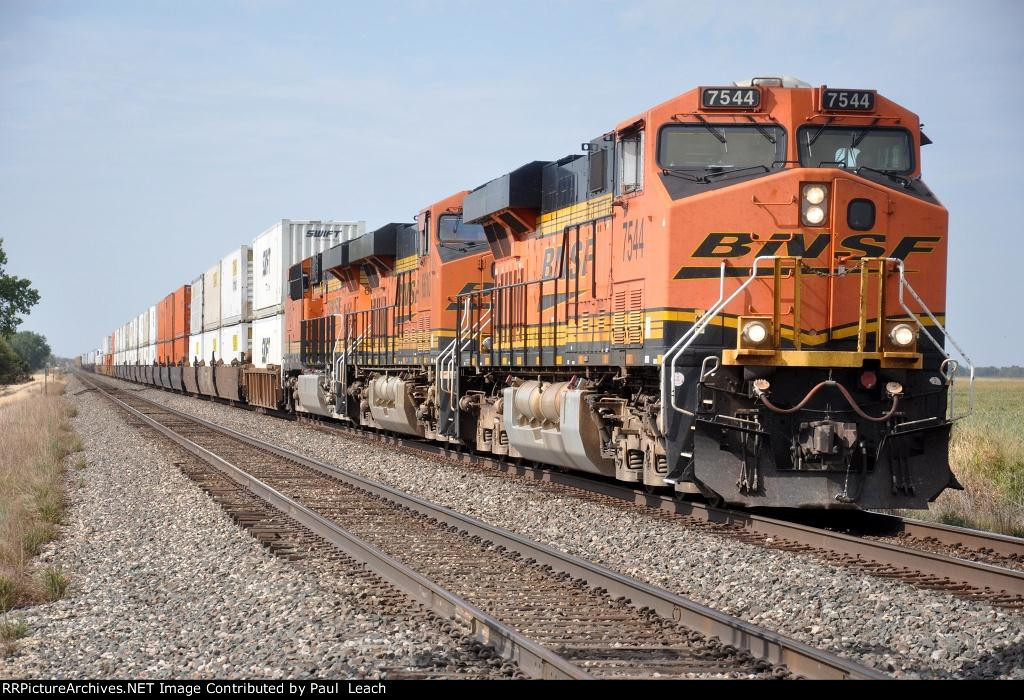 Intermodal cruises east